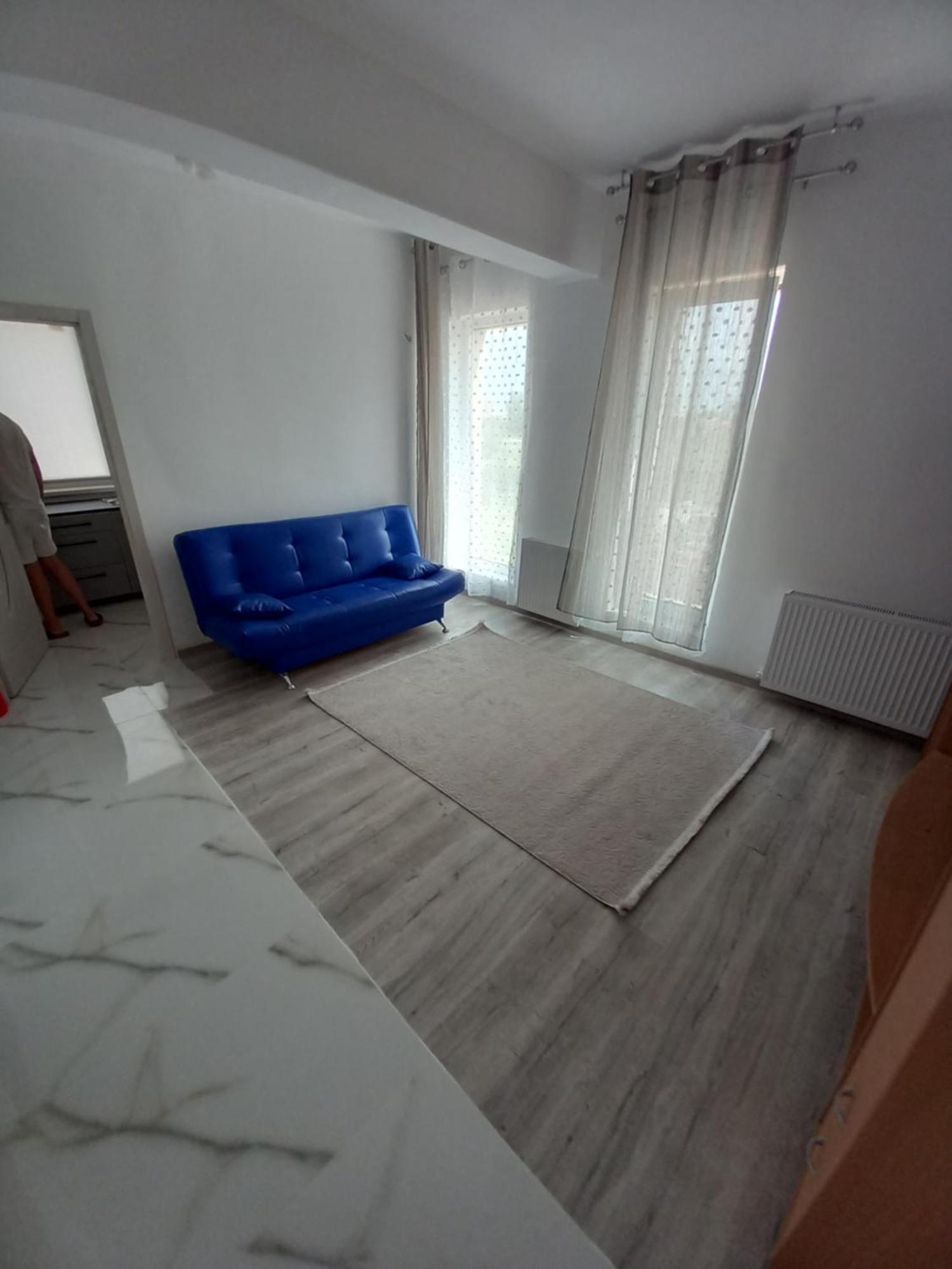 Twins Residence 2 Apart Hotel Ap 3 2 Rooms Chiajna Eksteriør bilde